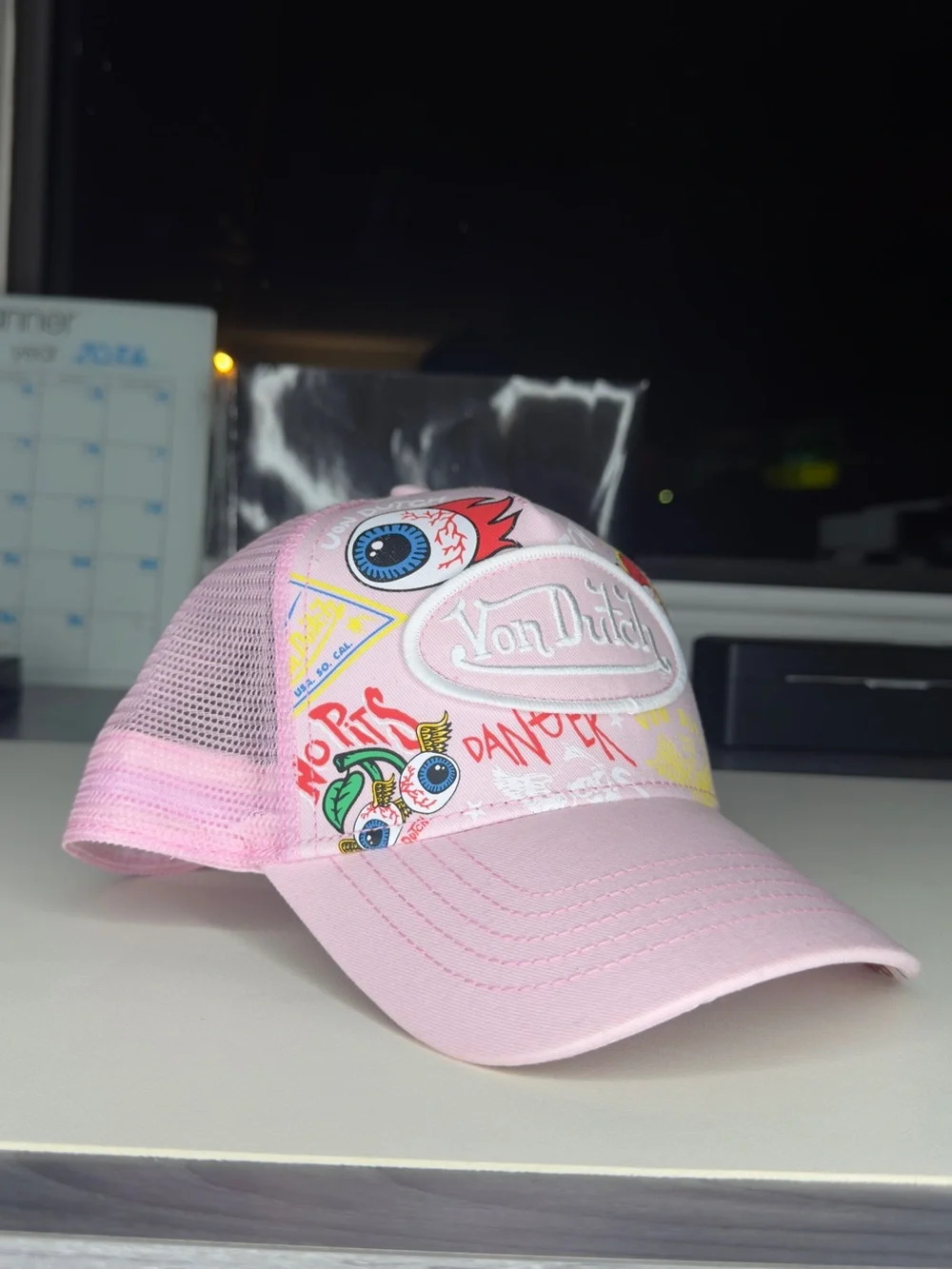 Von Dutch Pink trucker SnapBack